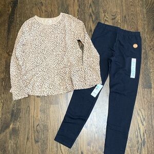 NWT Carter’s Leopard Peplum Top and Cozy Leggings 10